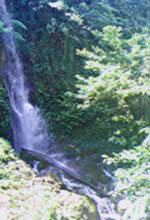 lereng-waterfall.jpg
