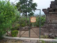 cungkup_temple_02