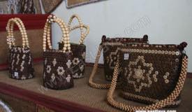 ../images/gallery/kendedes-handicraft/kendedes_handicraft_18.jpg