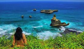 images/gallery/buyutan/buyutan-beach-pacitan-east-java-2.jpg