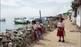 ../images/gallery/gili-ketapang/gili_ketapang_island_27.jpg