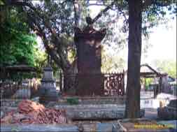 images/gallery/peneleh_tomb/peneleh-dutch-graveyard-13.jpg