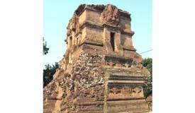 images/gallery/ngetos_temple/Candi_Ngetos_1.jpg