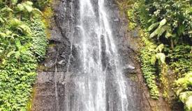 ../images/gallery/watu_lumbung/Air_Terjun_Watu_Lumbung_3.jpg