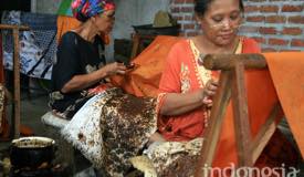 gallery/batik_tulis/batik-tulis-kenongo-1.jpg