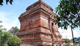 gallery/pari_temple/pari-temple-sidoarjo-4.jpg