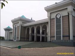 images/gallery/al_akbar_mosque/al-akbar-mosque-04.jpg