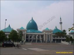 images/gallery/al_akbar_mosque/al-akbar-mosque-09.jpg